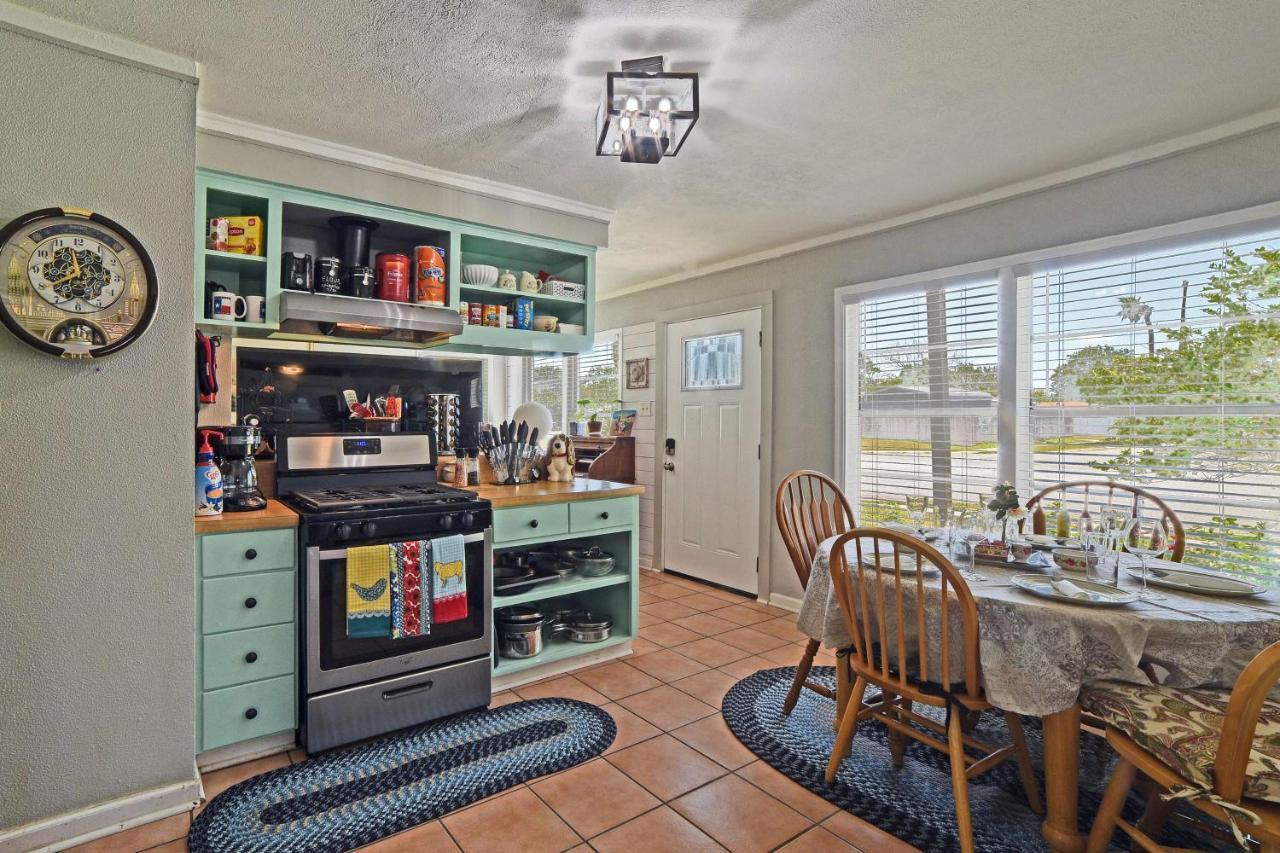 Corpus Christi Home With Grill, 3 Blocks To Bay! المظهر الخارجي الصورة